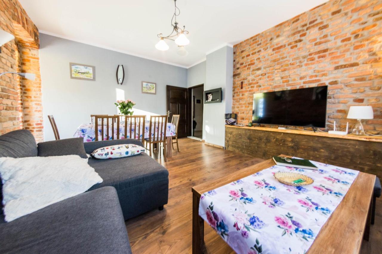 Apartamenty Izerskie - Ul. Wczasowa 8 Świeradów-Zdrój Esterno foto